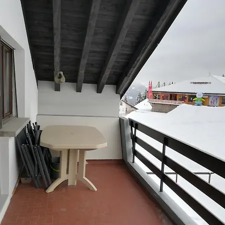 Romantic Chalet-Style Flat With Mountain View Torgon Exterior photo