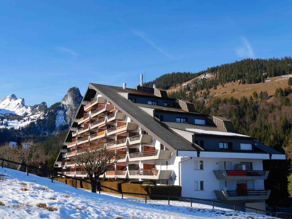 Romantic Chalet-style Flat With Mountain View