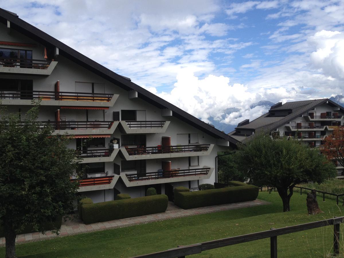 Romantic Chalet-style Flat With Mountain View Apartment *